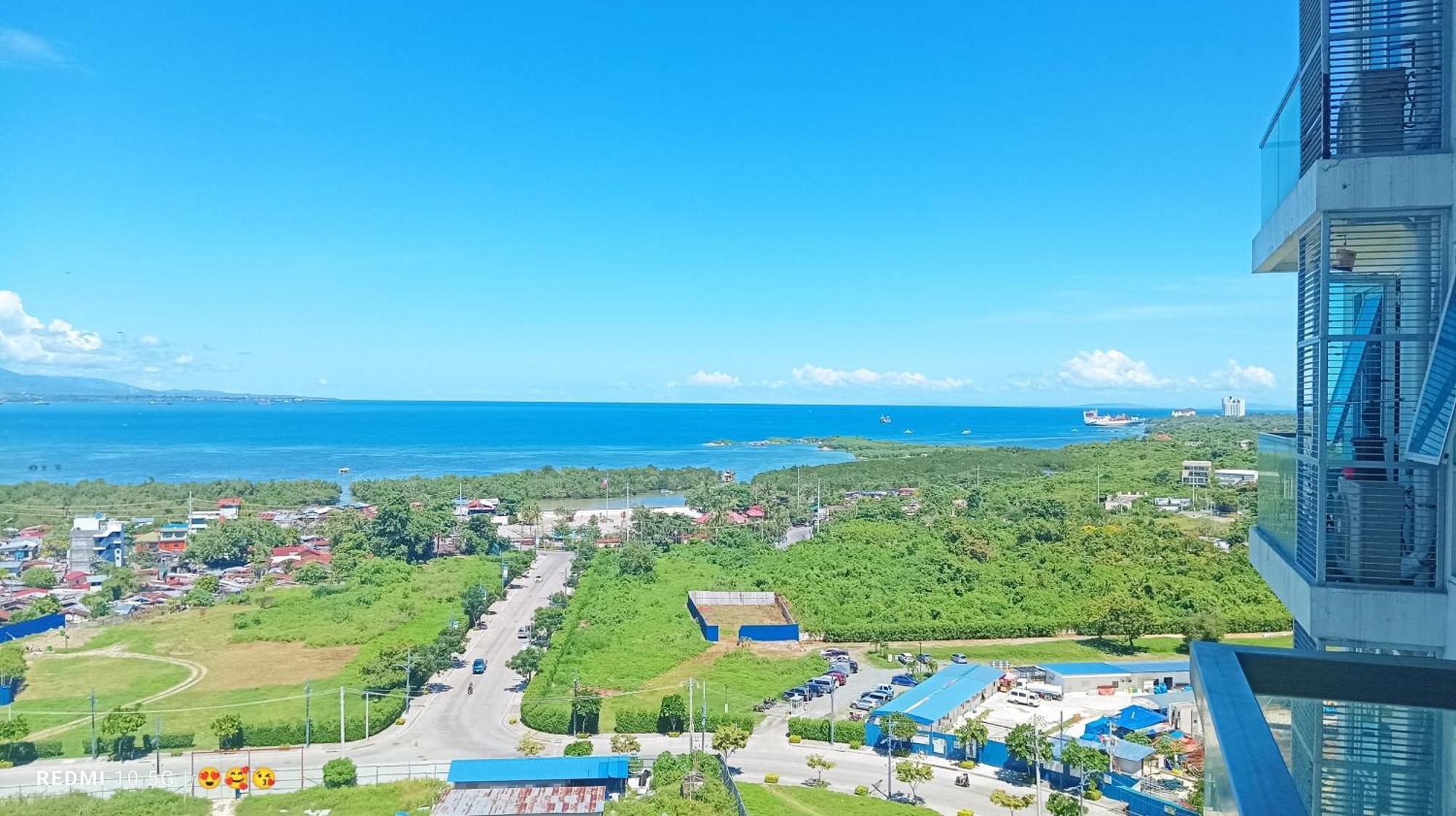 Mactan Newtown Beach Condo Isla de Mactán Exterior foto